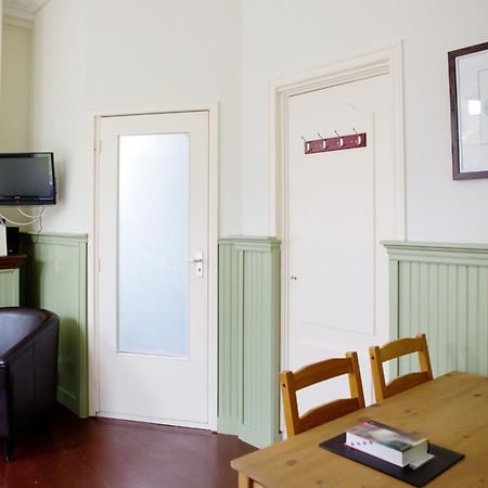 B&B 'T Skoalhus Westergeest Zimmer foto