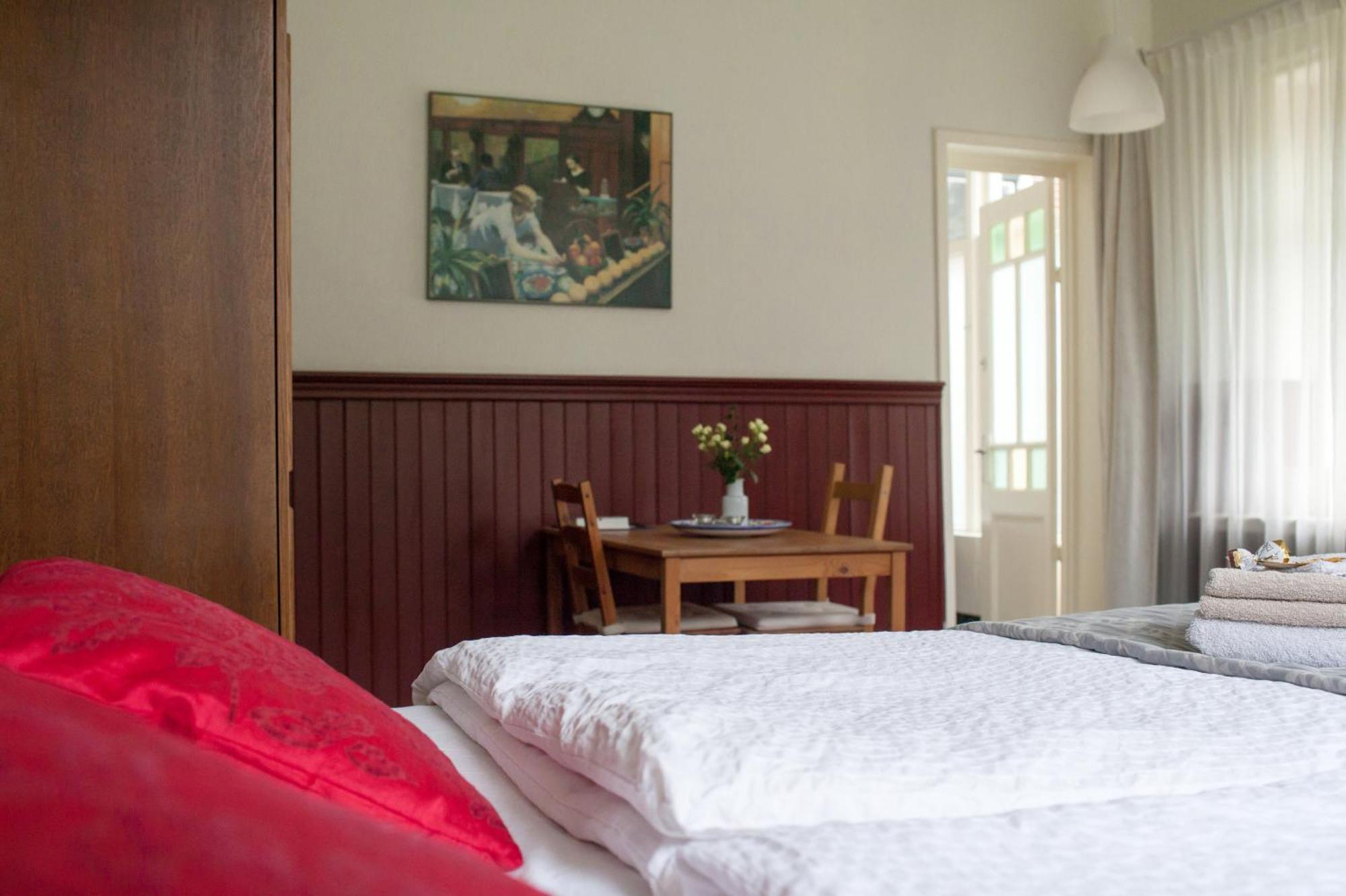 B&B 'T Skoalhus Westergeest Zimmer foto